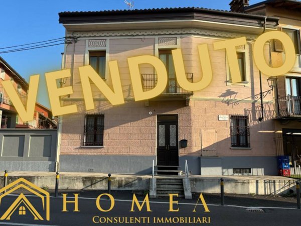 casa indipendente in vendita a Cambiano