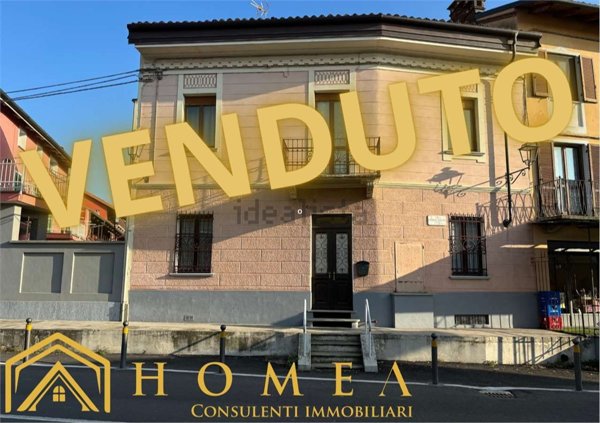 casa indipendente in vendita a Cambiano
