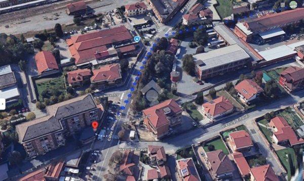 negozio in vendita a Cambiano