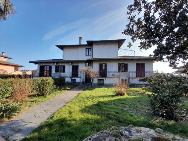casa indipendente in vendita a Cambiano