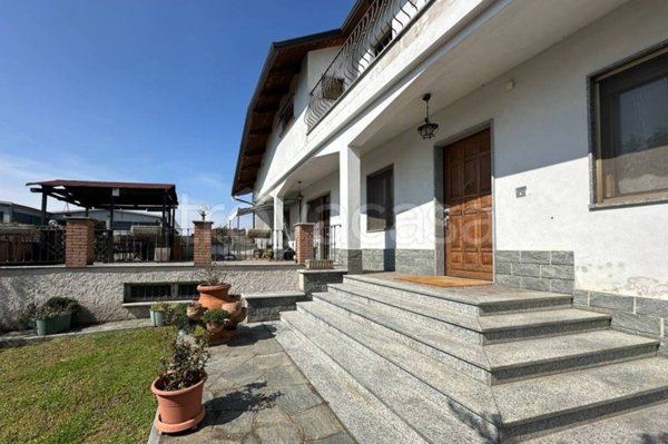 casa indipendente in vendita a Cambiano