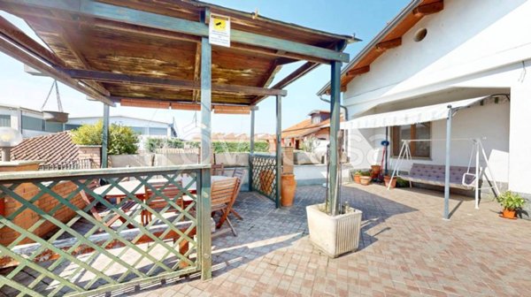 casa indipendente in vendita a Cambiano