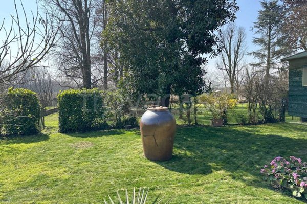 casa indipendente in vendita a Cambiano