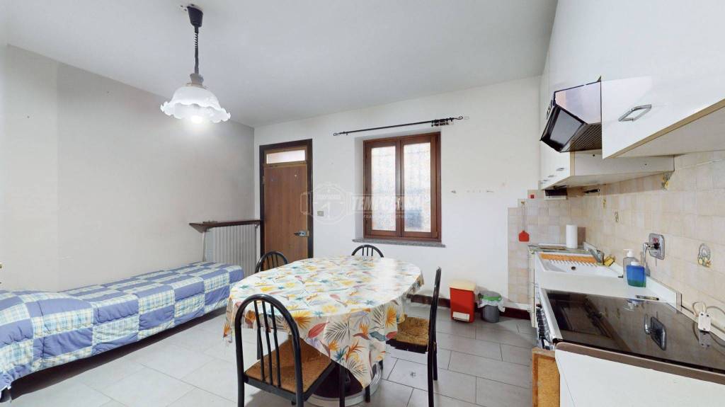casa indipendente in vendita a Cambiano