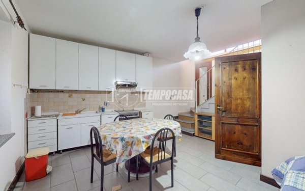 casa indipendente in vendita a Cambiano