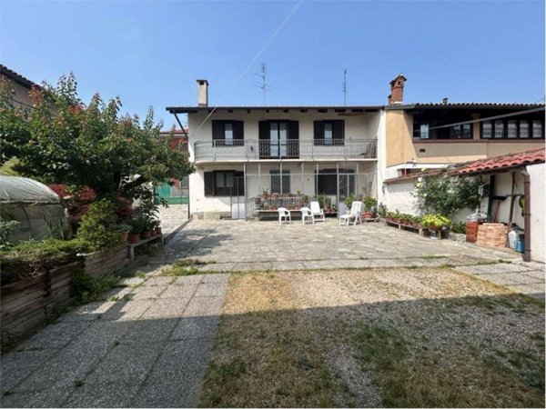casa indipendente in vendita a Cambiano