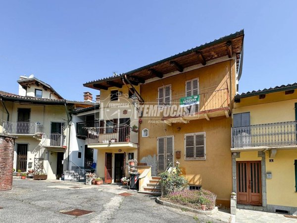 casa indipendente in vendita a Cambiano