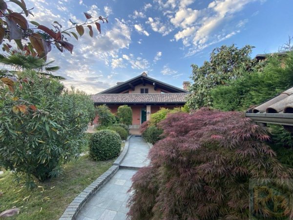 casa indipendente in vendita a Cambiano