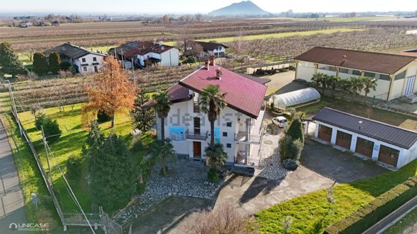 casa indipendente in vendita a Campiglione Fenile