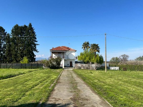 casa indipendente in vendita a Campiglione Fenile
