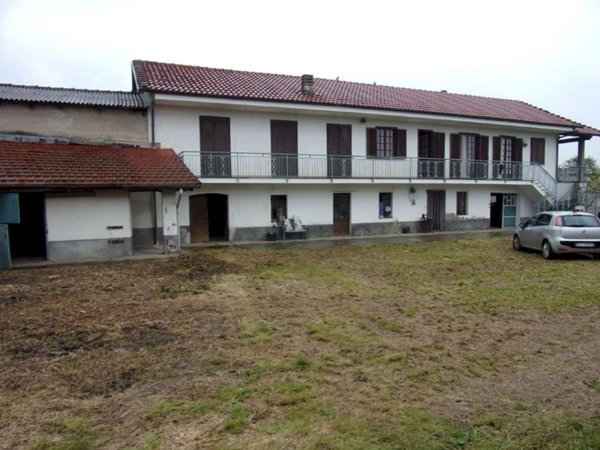 appartamento in vendita a Campiglione Fenile