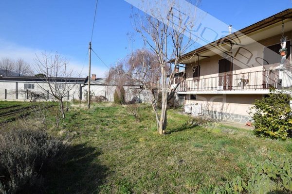 casa indipendente in vendita a Campiglione Fenile