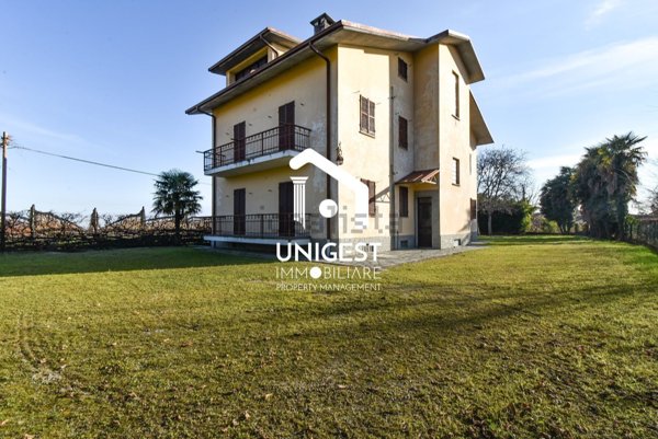 casa indipendente in vendita a Campiglione Fenile