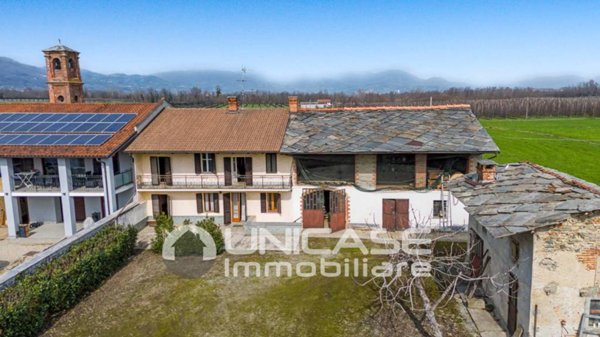 casa indipendente in vendita a Campiglione Fenile