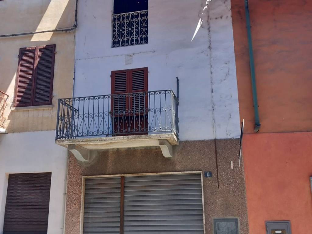 negozio in vendita a Candia Canavese