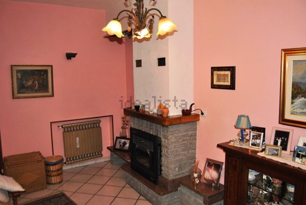 casa indipendente in vendita a Candia Canavese