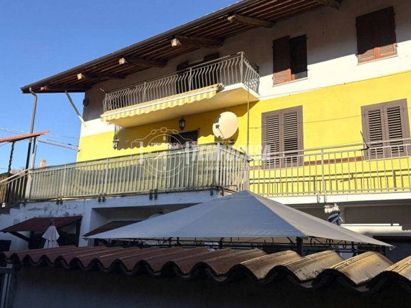 appartamento in vendita a Candia Canavese