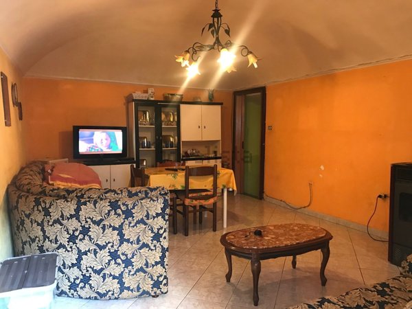 casa semindipendente in vendita a Candia Canavese