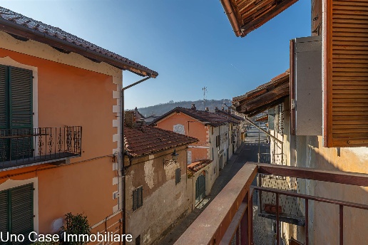 casa indipendente in vendita a Candia Canavese in zona Cascine