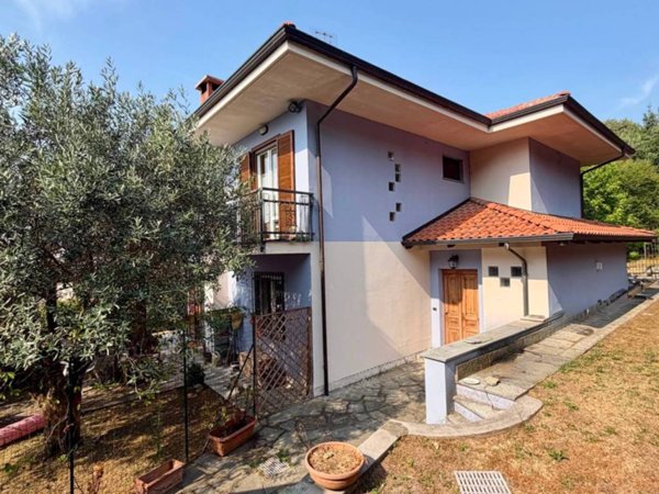casa indipendente in vendita a Candia Canavese in zona Cascine