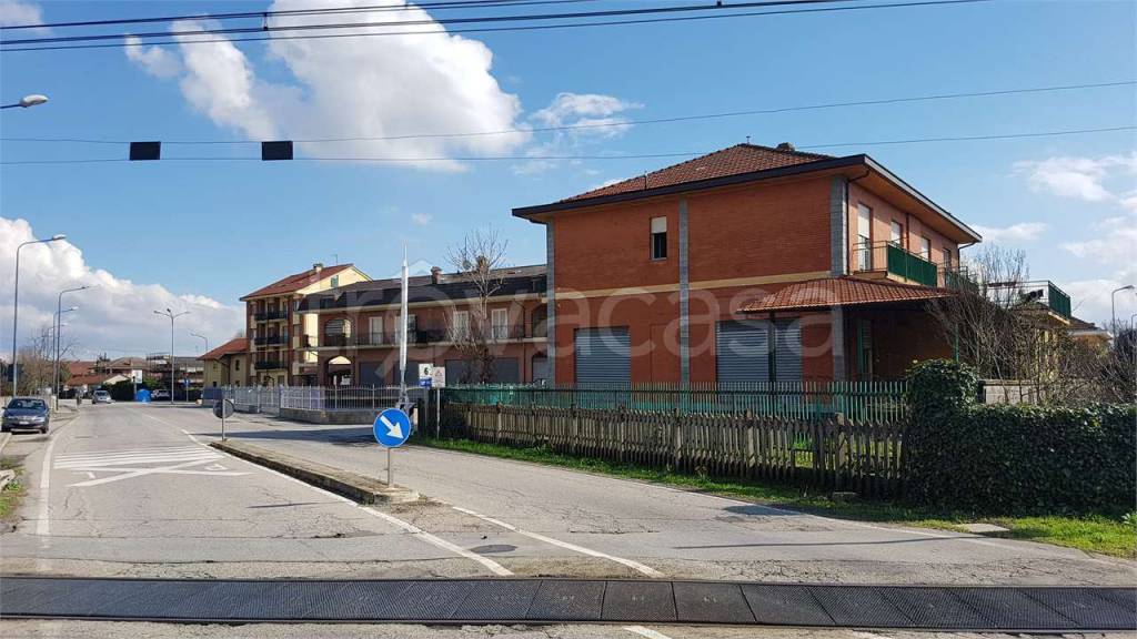 negozio in vendita a Candiolo
