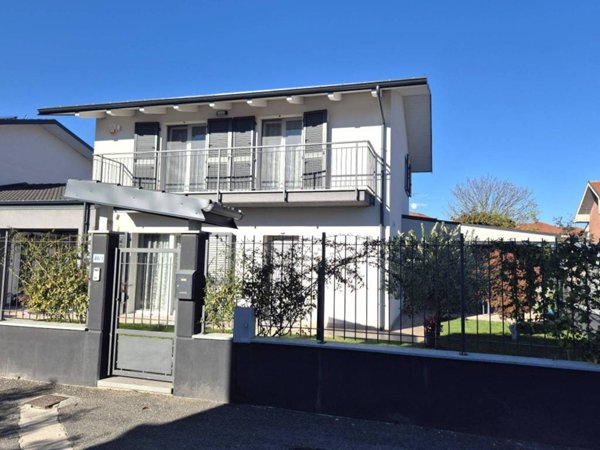 casa indipendente in vendita a Candiolo