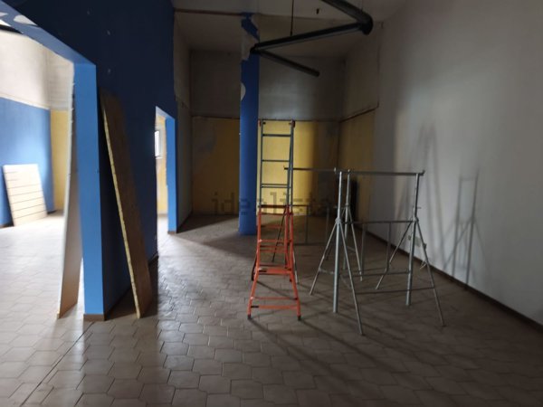 locale commerciale in vendita a Candiolo