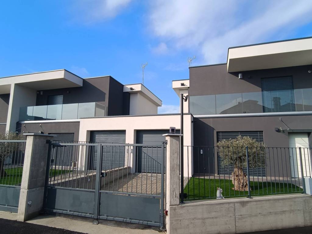 casa indipendente in vendita a Candiolo