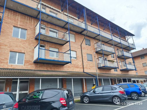 negozio in vendita a Candiolo