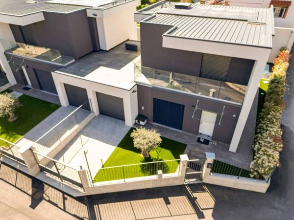 casa indipendente in vendita a Candiolo