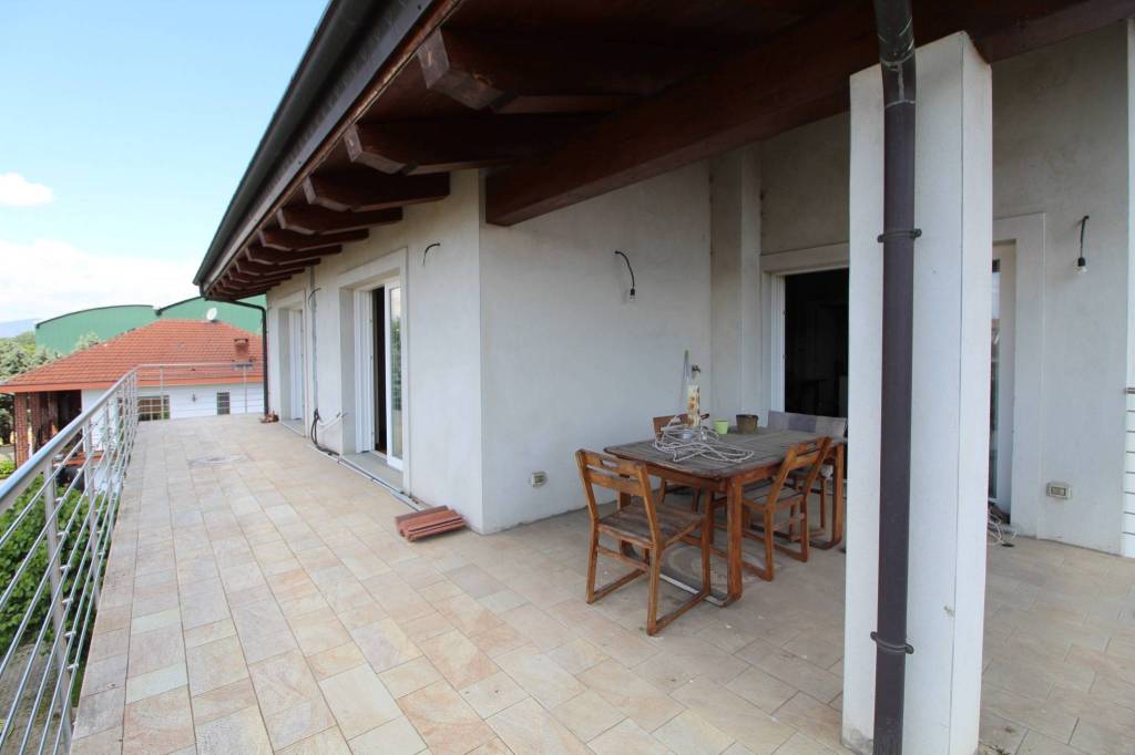 casa indipendente in vendita a Candiolo