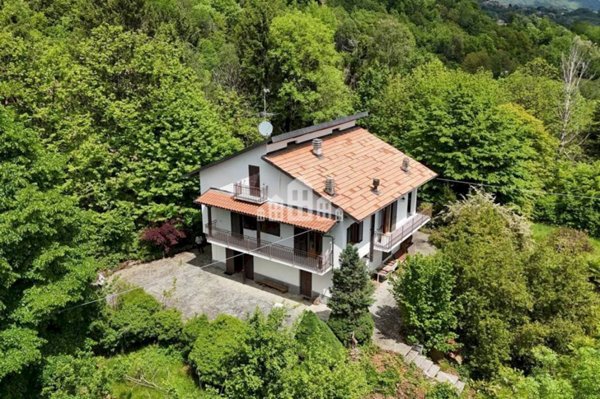 casa indipendente in vendita a Canischio