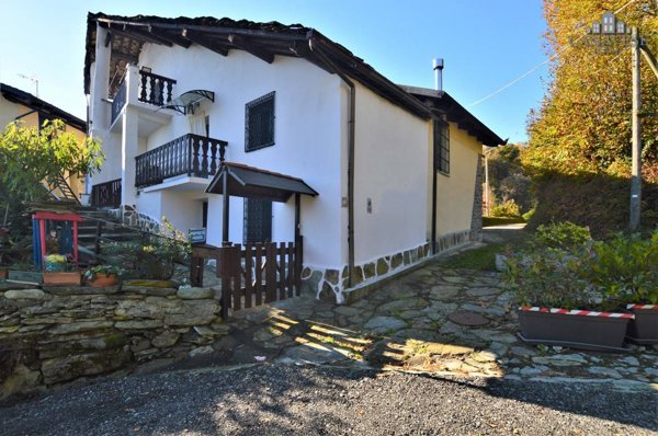 casa indipendente in vendita a Canischio