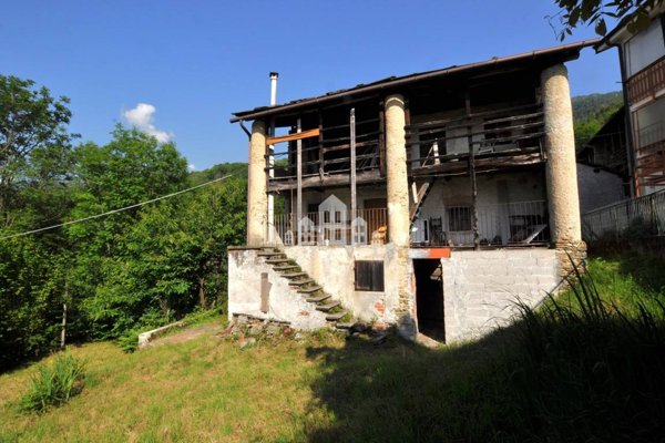 casa indipendente in vendita a Canischio