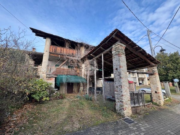 casa semindipendente in vendita a Canischio