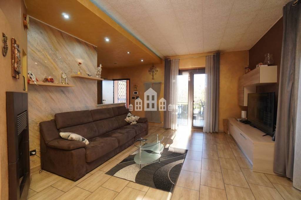 casa indipendente in vendita a Canischio