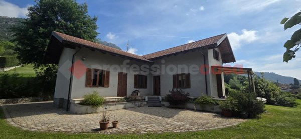 casa indipendente in vendita a Cantalupa