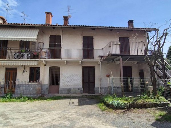 casale in vendita a Cantalupa