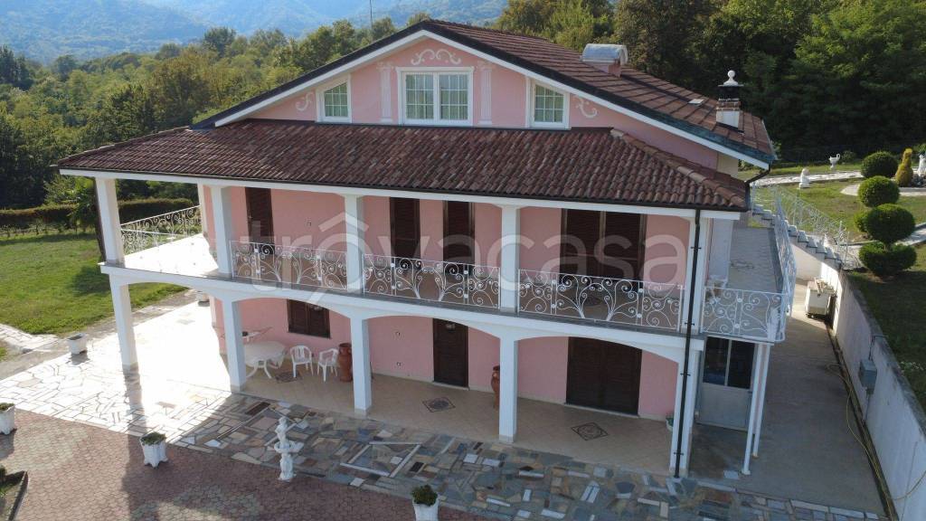 casa indipendente in vendita a Cantalupa
