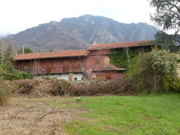 casale in vendita a Cantalupa