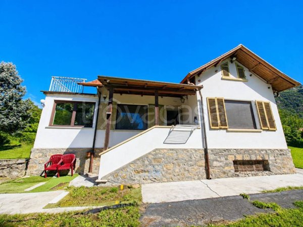 casa indipendente in vendita a Cantalupa