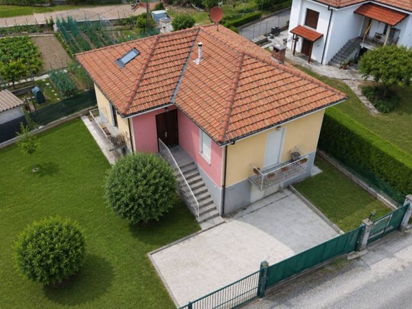 casa indipendente in vendita a Cantalupa