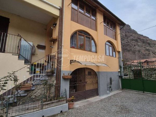 casa indipendente in vendita a Caprie