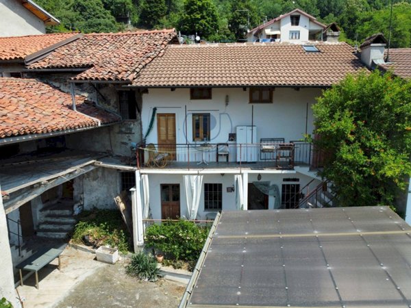 casa semindipendente in vendita a Caprie