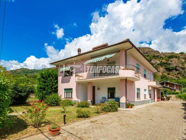 casa indipendente in vendita a Caprie