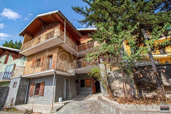 casa indipendente in vendita a Caprie