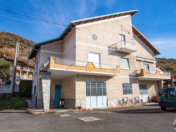 casa indipendente in vendita a Caprie in zona Novaretto