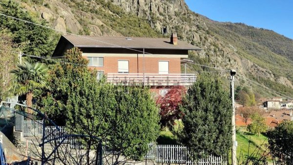 casa indipendente in vendita a Caprie