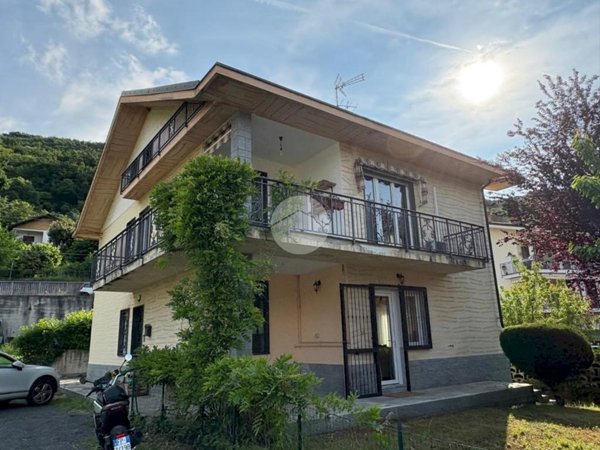 casa indipendente in vendita a Caprie in zona Novaretto