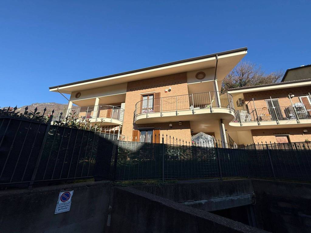 appartamento in vendita a Caprie in zona Novaretto